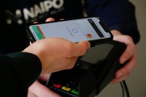 Delayed or Selective Payouts: The First Alarm Bell
