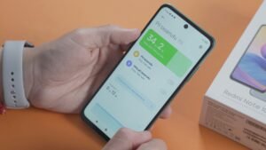Battery and Thermal Implications of Phone Storage Strain