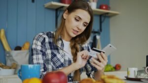 Common Methods Scammers Use to Create Fake Payment Proofs