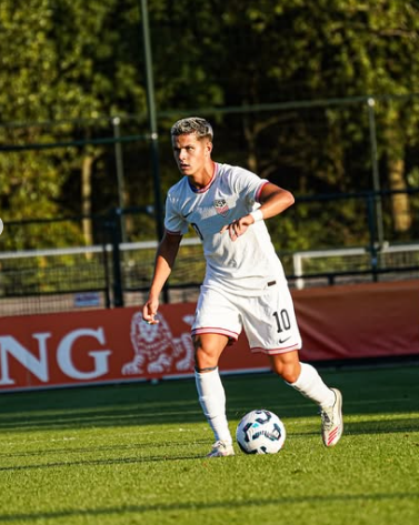 CAVAN SULLIVAN BIOGRAPHY