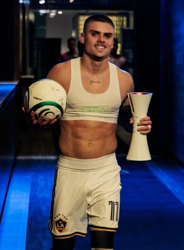 Gabriel Pec Biography