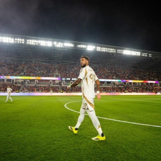 Denis Bouanga