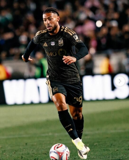 Denis Bouanga