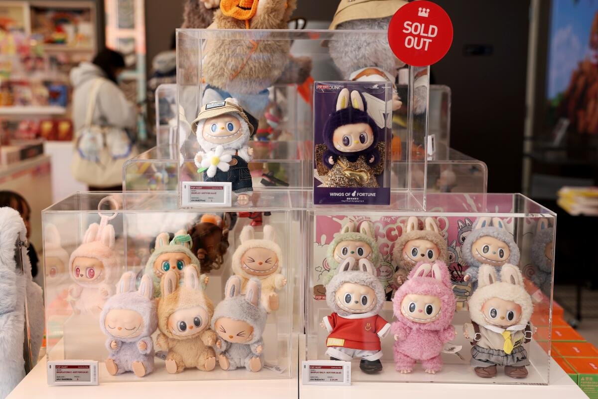 How to Spot Fake Labubu Dolls Before You Buy (Expert Guide)