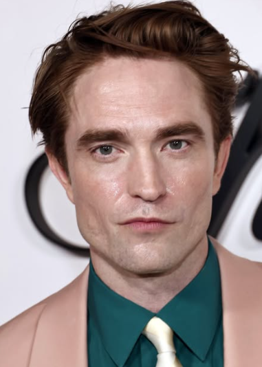ROBERT PATTINSON BIOGRAPHY